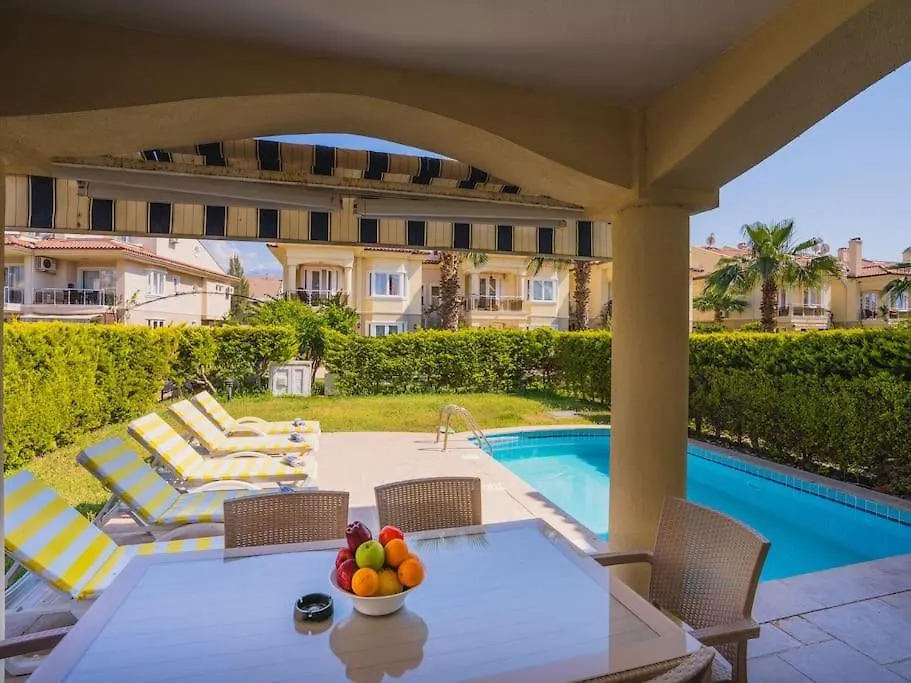 Calis'Ta Denize Sifir 8 Kisilik Villa Pearl 9 Fethiye 0*,  Turkey