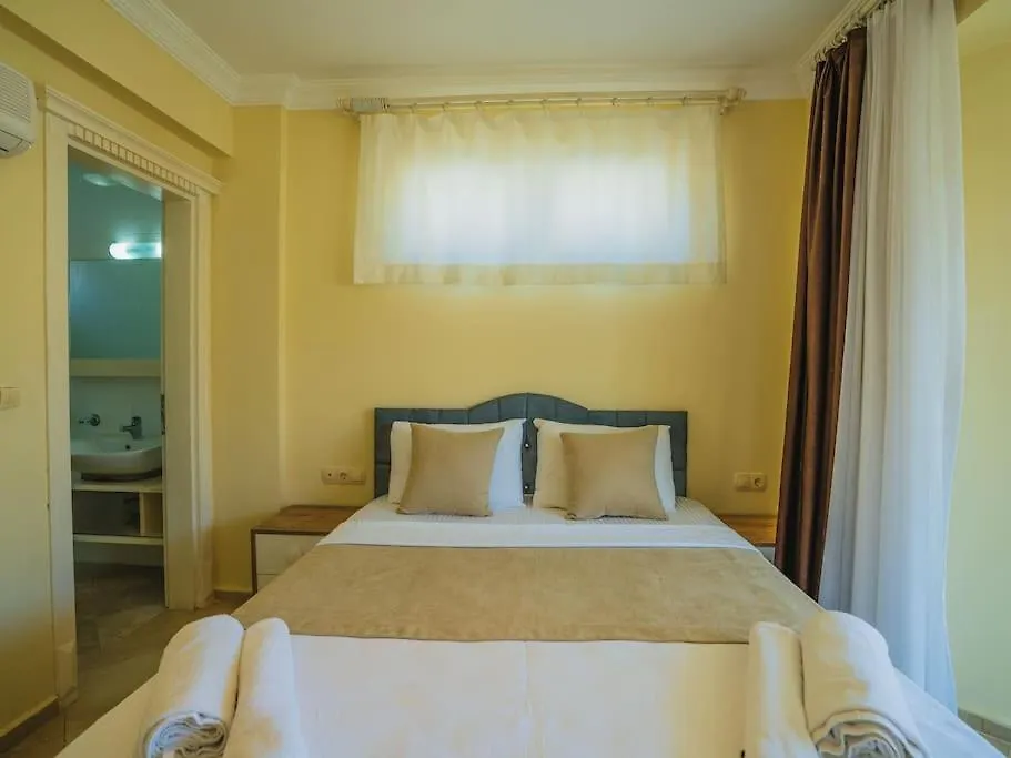 Calis'Ta Denize Sifir 8 Kisilik Villa Pearl 9 Fethiye Turkey