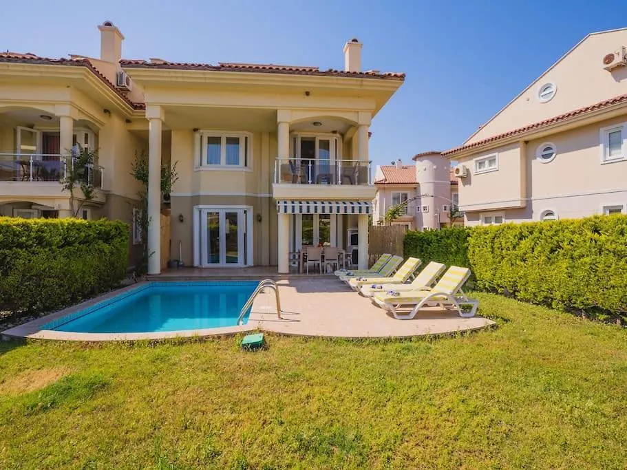 Calis'Ta Denize Sifir 8 Kisilik Villa Pearl 9 Fethiye