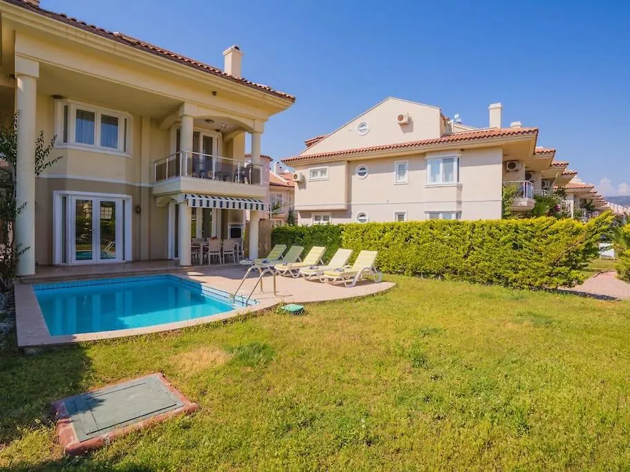 Calis'Ta Denize Sifir 8 Kisilik Villa Pearl 9 Fethiye Turkey