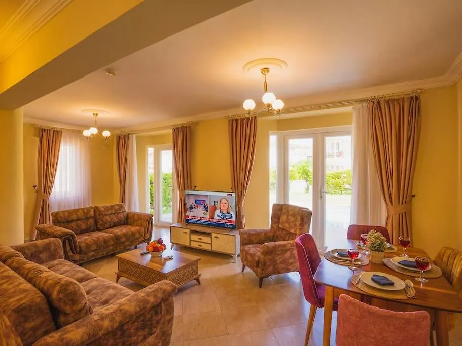 Calis'Ta Denize Sifir 8 Kisilik Villa Pearl 9 Fethiye Turkey